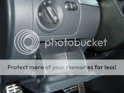 LHD MkV drivers mini-glovebox installation aka Dash Cubby | VW Vortex ...